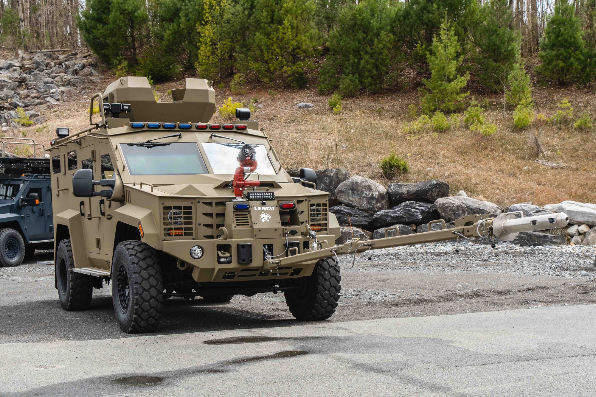 Hydraulic Ram Breaching System on Lenco BearCat: The Standard SWAT Tool for Tactical Safety
